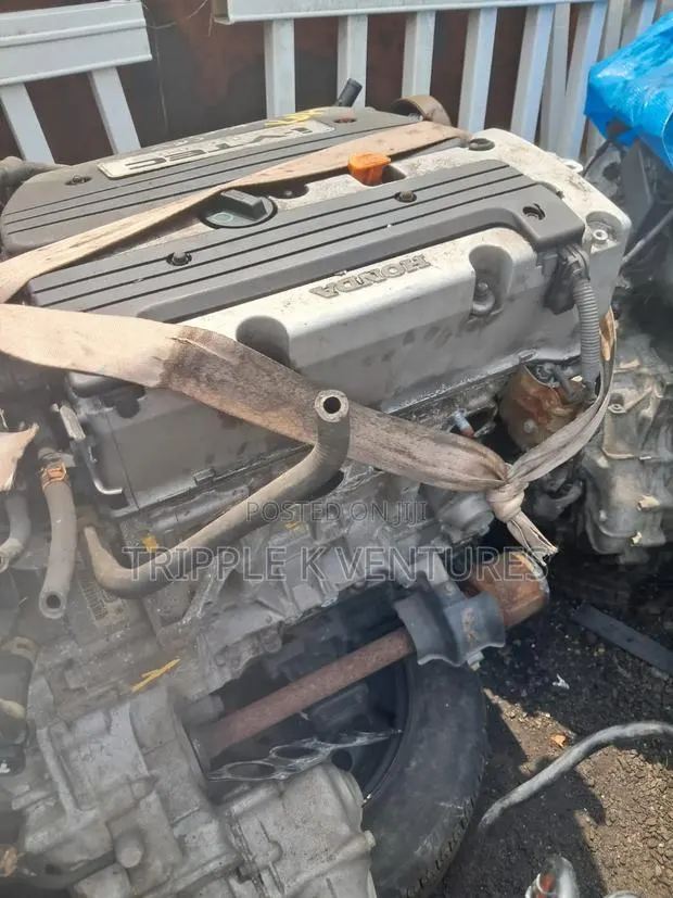 2007-2009 Honda CRV Engine and Transmission · Photo 1