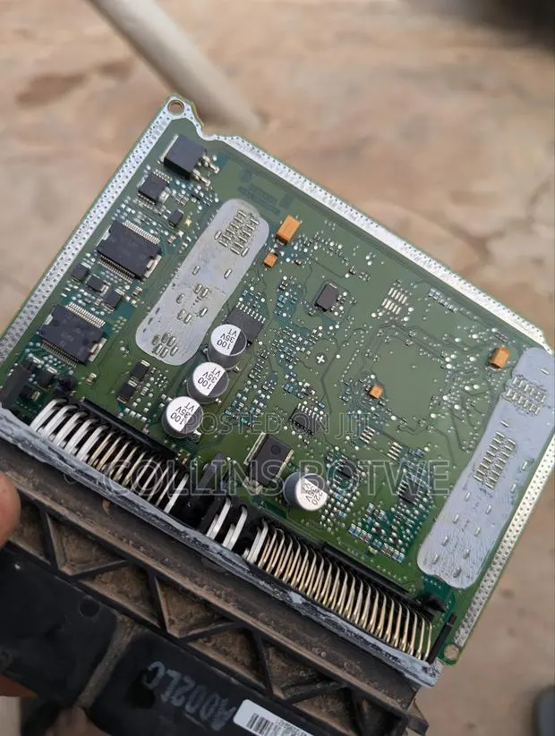 Ecu Repairer or Control Board Repairer · Photo 1