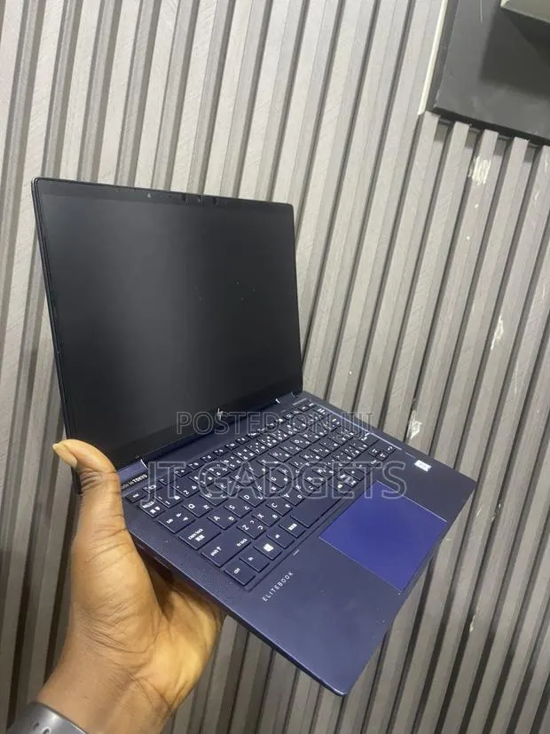 New Laptop HP Elite Dragonfly x360 8th Gen 16GB Intel Core i5 SSD 256GB · Photo 1