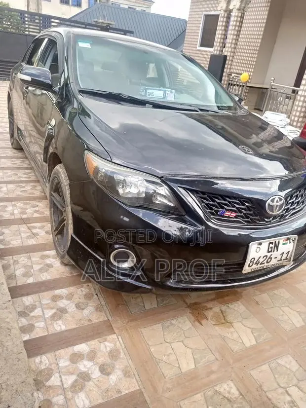 Toyota Corolla S 4dr Sedan (1.8L 4cyl 4A) 2011 Black · Photo 1