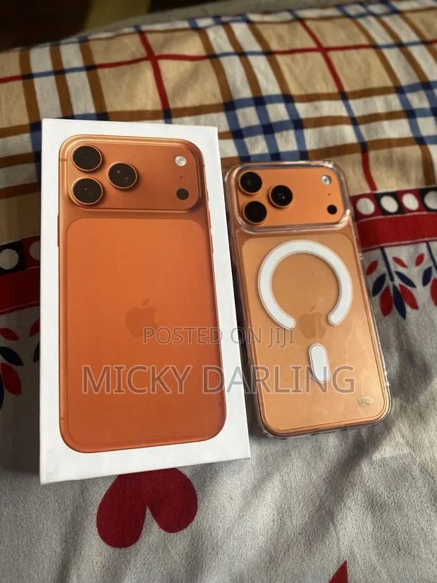 New Apple iPhone 17 Pro Max 1 TB Orange · Photo 1