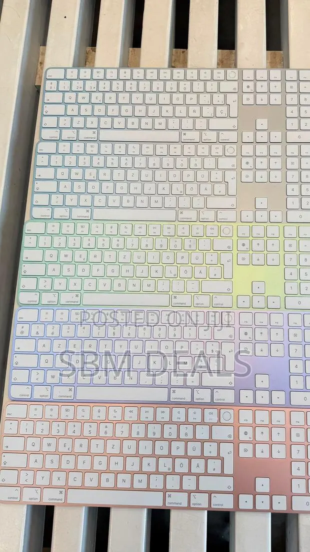 iMac Magic Keyboard Long Available · Photo 1