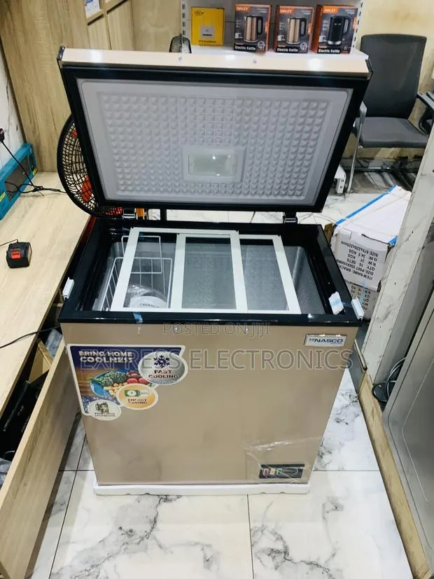 Brabd New Nasco 198l Chest (NAS-230SK) Single-Door Commercial Freedom · Photo 1