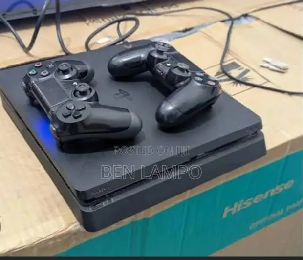 Very Neat Ps4 Slim Only 2 Months Use With All Accessories Include · Photo 1