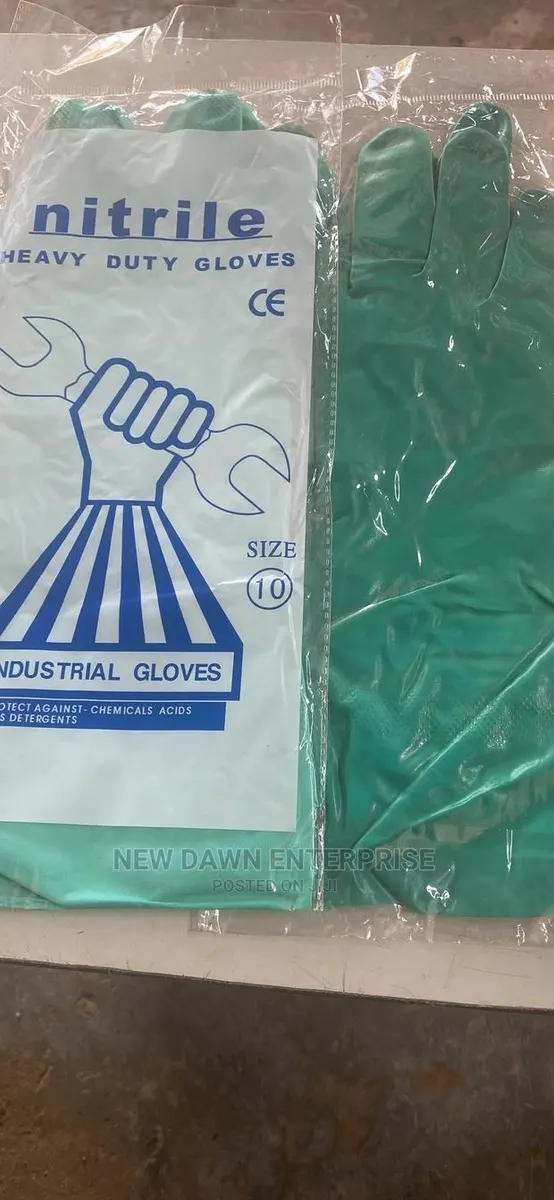 Nitrile Green Gloves · Photo 1