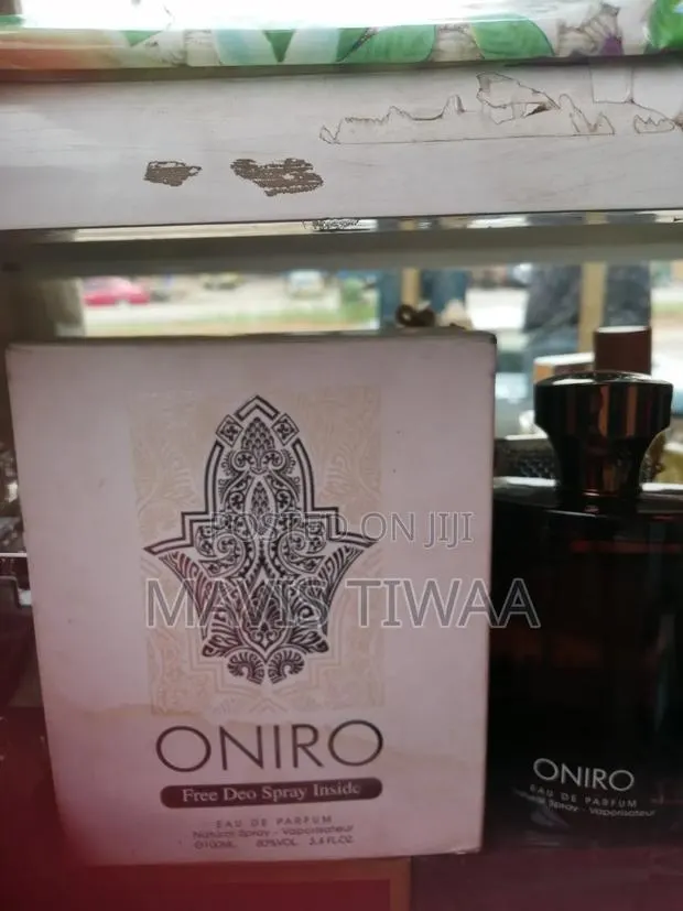 Oniro Perfume 100ml · Photo 1