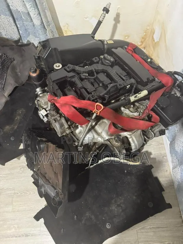 Mercedes Benz Engine
