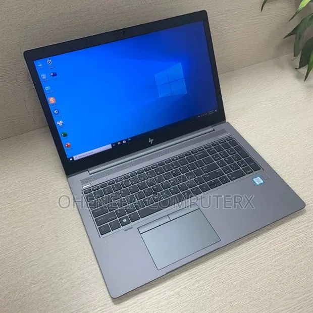 Laptop HP ZBook 15 G5 16GB Intel Core i7 SSD 512GB · Photo 1
