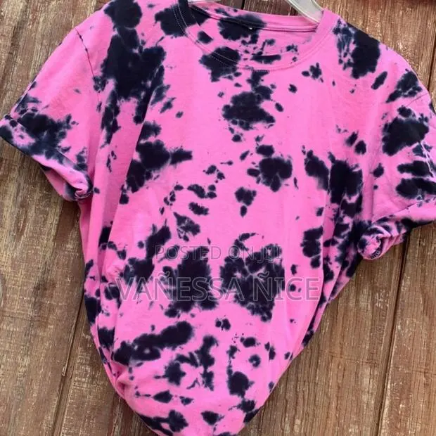 Tye Dye Tees and Hoodies · Photo 1