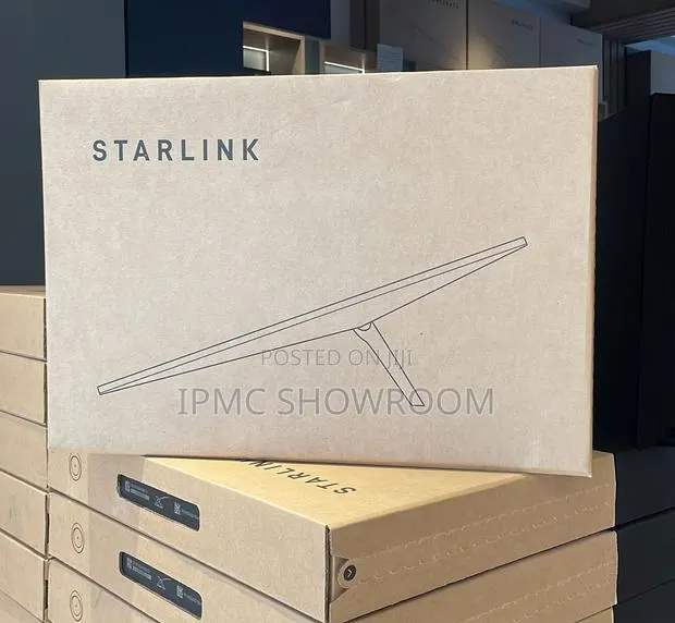 Starlink High-Speed Satellite Internet Starter Kit · Photo 1