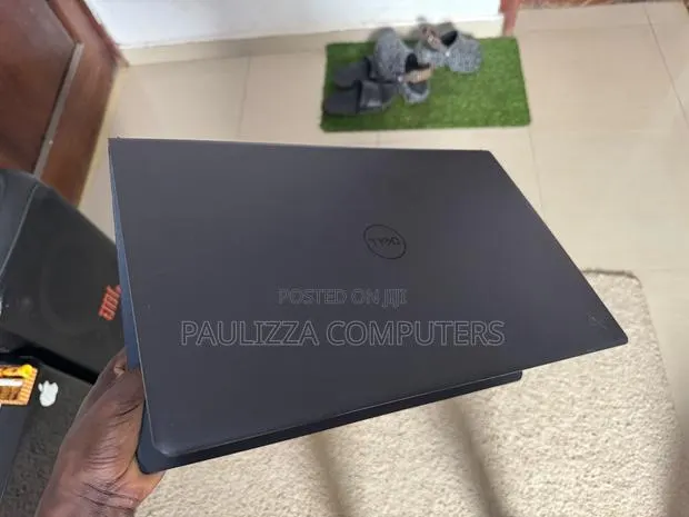 Laptop Dell Vostro 15 3510 8GB Intel Core i5 HDD+SSD 256GB · Photo 1