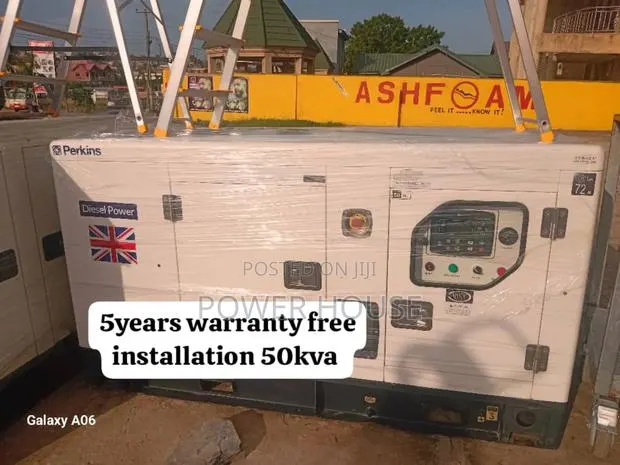 Panel Ultra Surage 50kva 50kw Diesel Perkins Generato · Photo 1