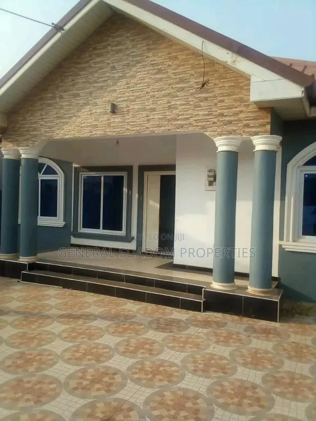 3bdrm House in Suadom Properties, Baatsona Total for rent · Photo 1