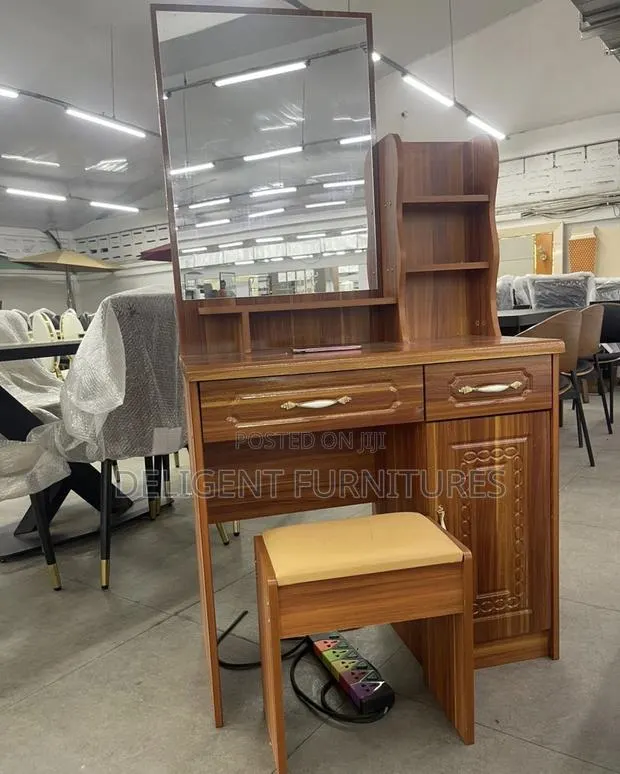 Dressing Mirror (Payment on Delivery) · Photo 1