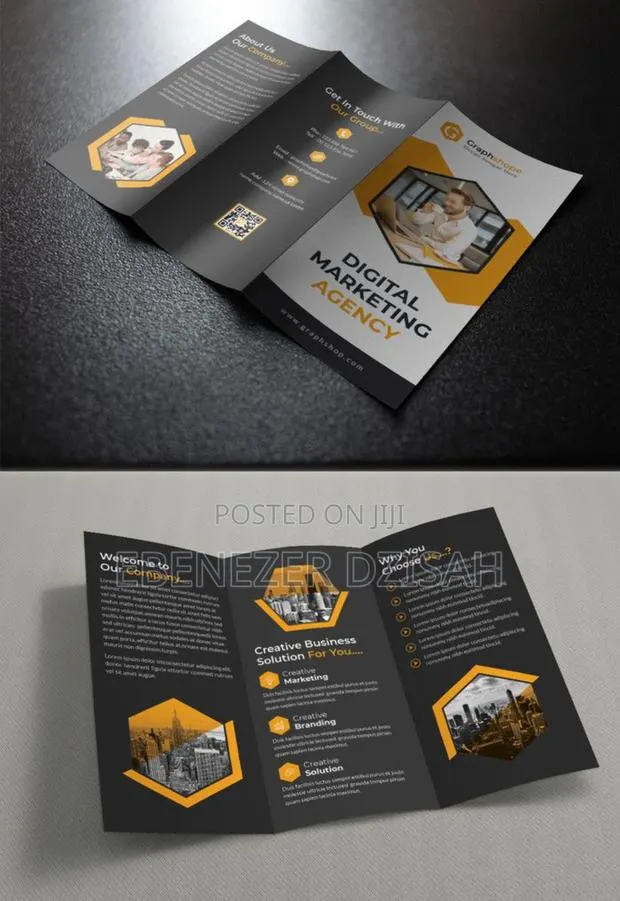 Flyers With All Seizes · Photo 1