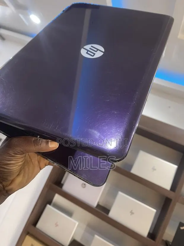 Laptop HP 15 6GB Intel Core i3 HDD 320GB · Photo 1