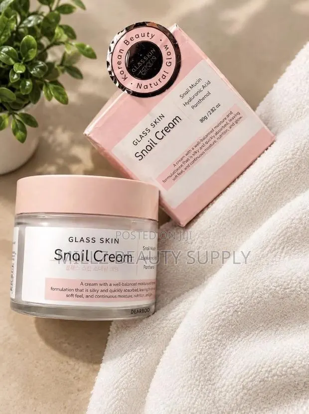 Glass Skin Snail Cream - Snail Mucin + Hyaluronic Acid + Panthenol · Photo 1