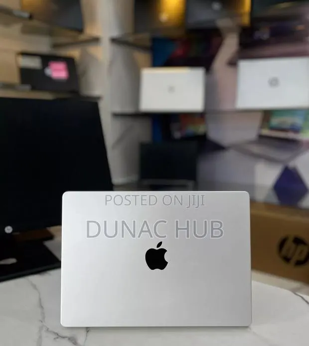Laptop Apple MacBook Pro 2021 M1 16GB Apple M1 Pro SSD 1T · Photo 1