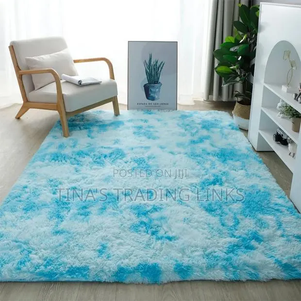 Fluffy Carpet · Photo 1