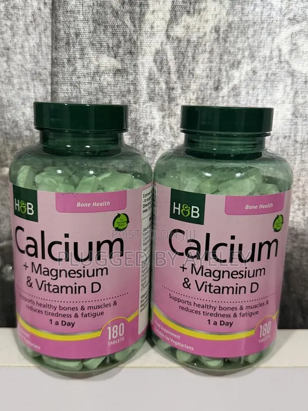 Calcium + Magnesium Vitamin D · Photo 1