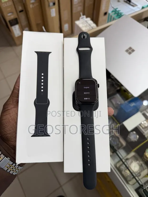 Apple Watch Series 11 46mm GPS · Photo 1
