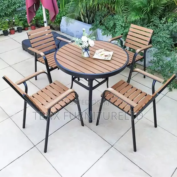 Outdoor Chair (4 Seater)Metal and Wood · Photo 1