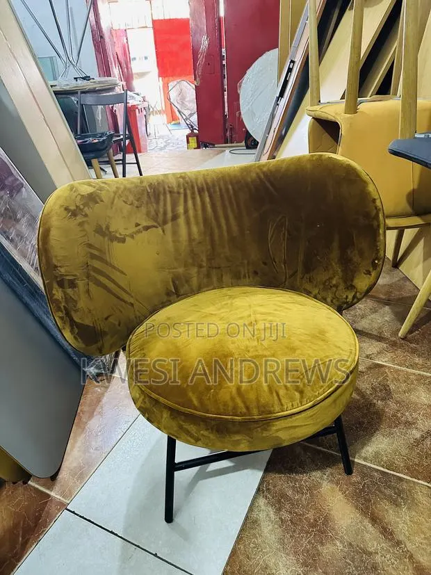 Uk Sofa Chair · Photo 1