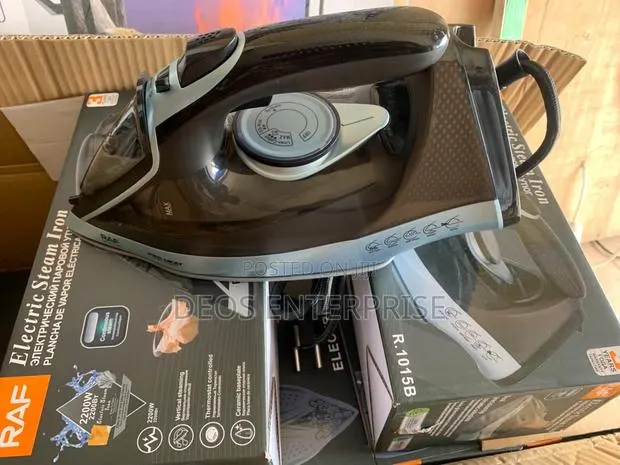 RAF Pro Heat Steam Iron 2200W Smooth Clothes Pro · Photo 1