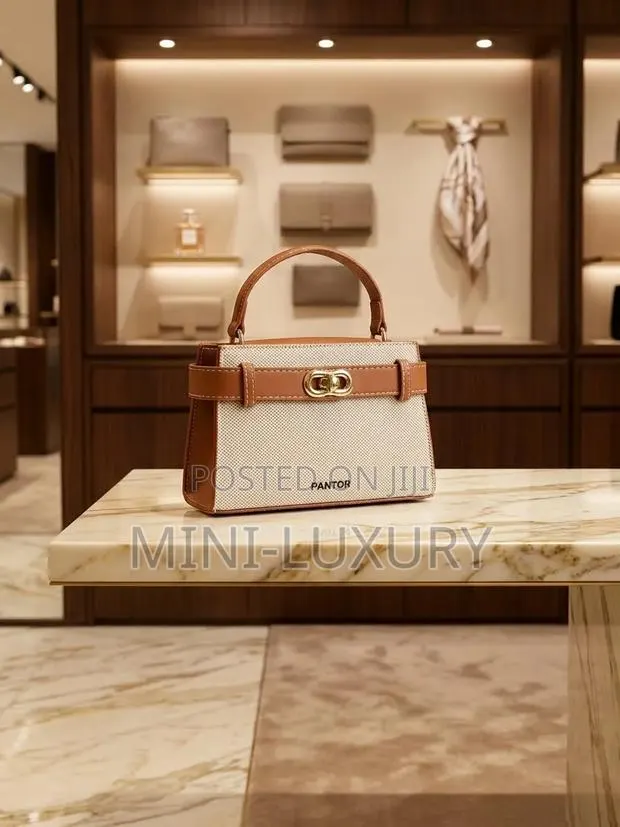 Luxury Chic Bag · Photo 1