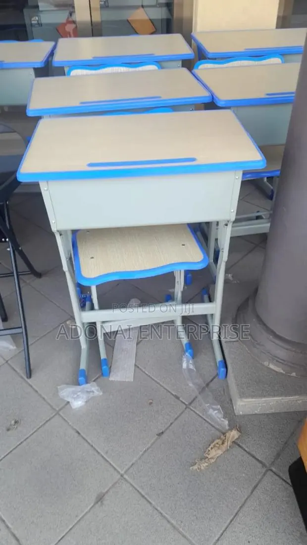 Study Desk and Chair for Learners QADY125 · Photo 1
