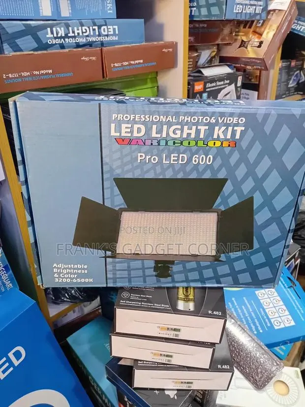 Pro 600 Led Light Kit for Photo and Video Shoot · Photo 1