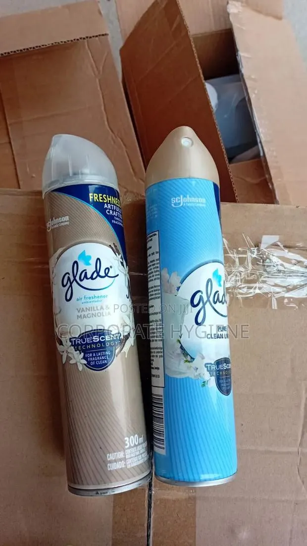 Glade Air Freshener · Photo 1