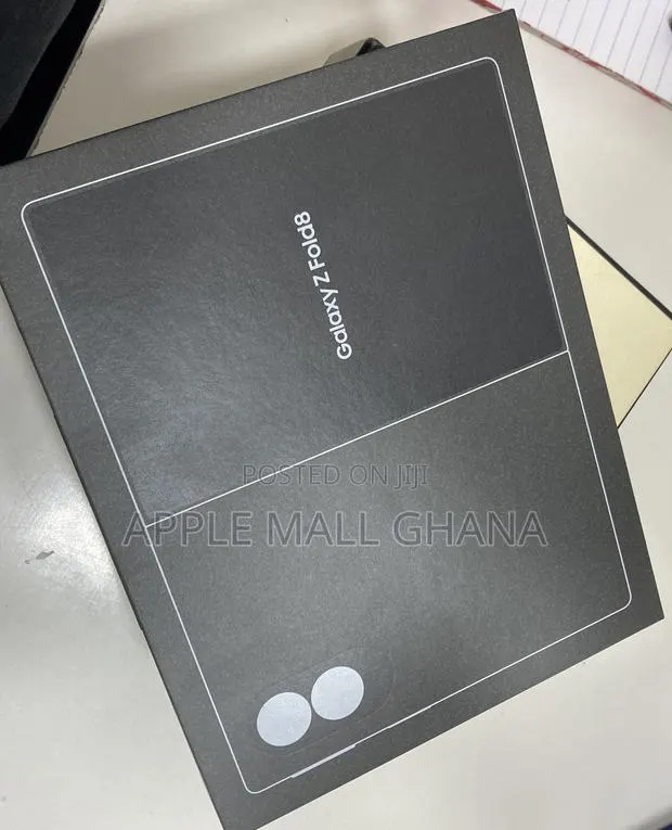 New Samsung Galaxy Z Fold8 512 GB Graphite · Photo 1