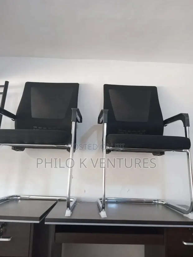 Public Area Chair · Photo 1