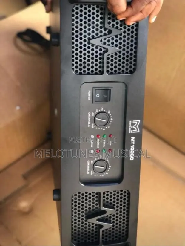 Martins Audio Mt10000 Power Amplifier. · Photo 1