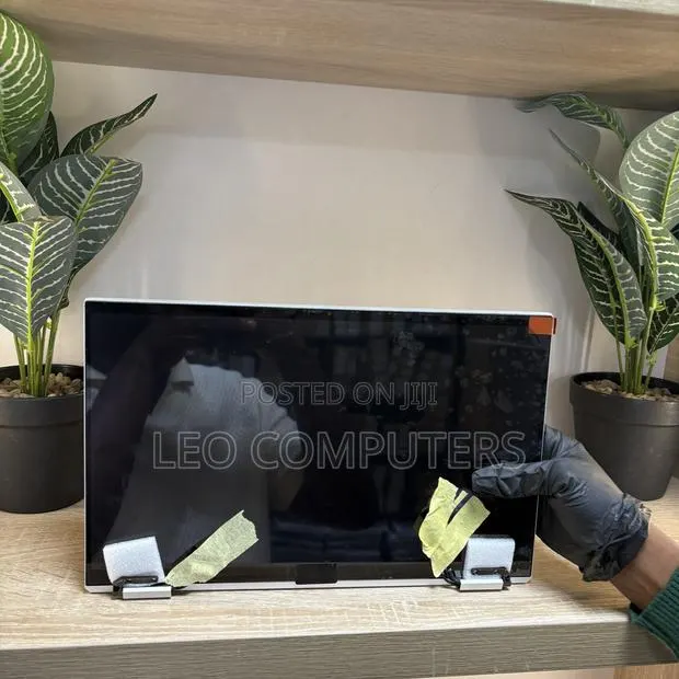 HP 1040 G7 Screen · Photo 1