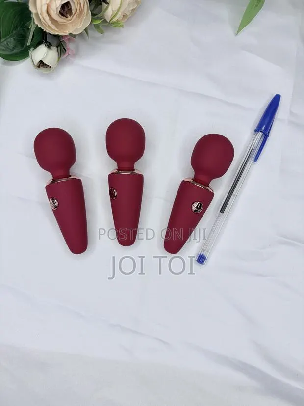 Petite Mini Powerful Wand · Photo 1