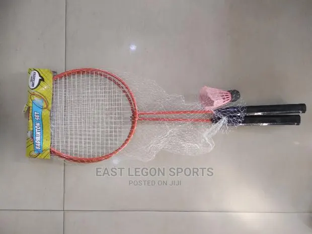 2 Badminton 1x Racket · Photo 1