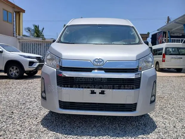 New Toyota HiAce 2025 Silver · Photo 1