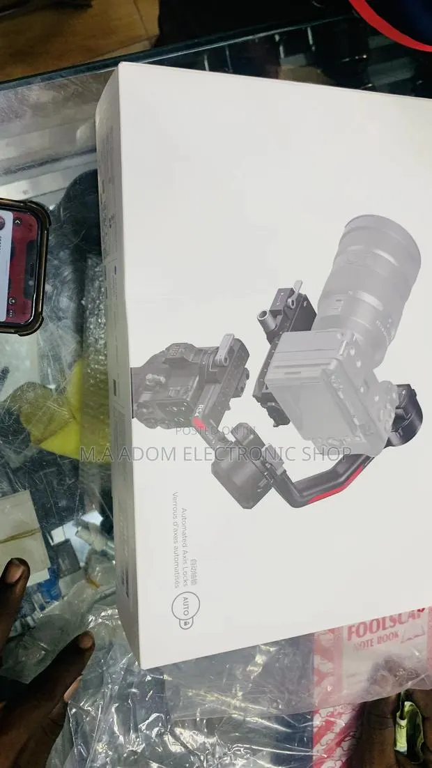 Dji Rs4 Camera Gimbal · Photo 1