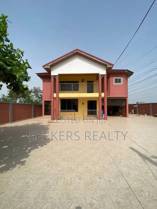 5bdrm House in Seekers Realty, Otano for rent · Photo 1