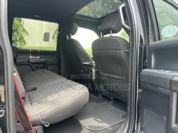 Ford F-150 XLT 4x4 SuperCrew Cab Styleside 6.5 ft. box 157 in. WB 2019 · Photo 1