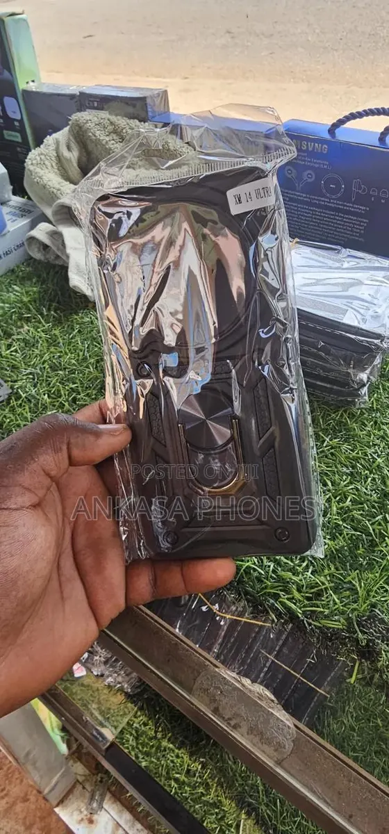 Xiaomi 14 Ultra Case · Photo 1