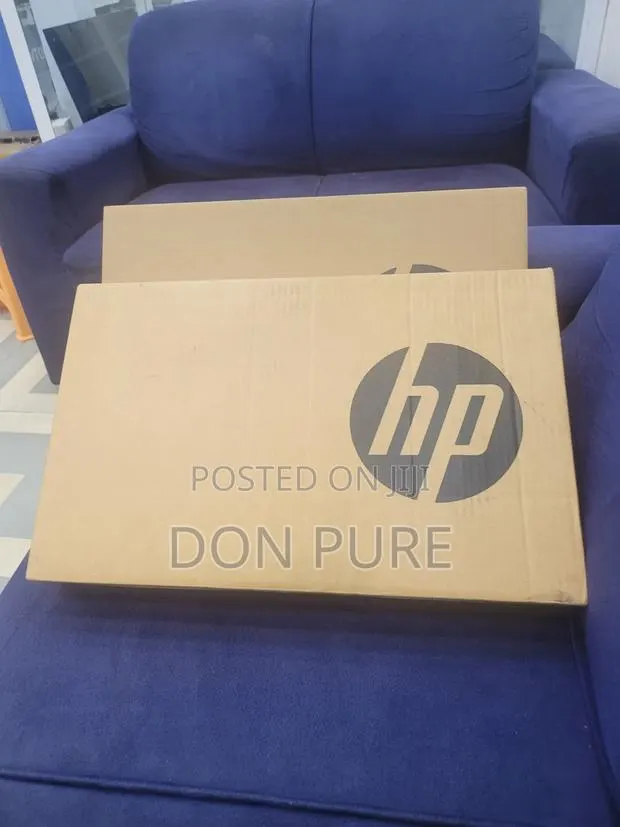 New Laptop HP EliteBook 840 G8 32GB Intel Core I5 SSD 1T · Photo 1