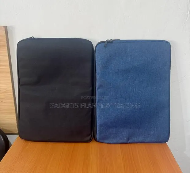Universal Laptop Sleeve 15.6'' Case for Laptops · Photo 1