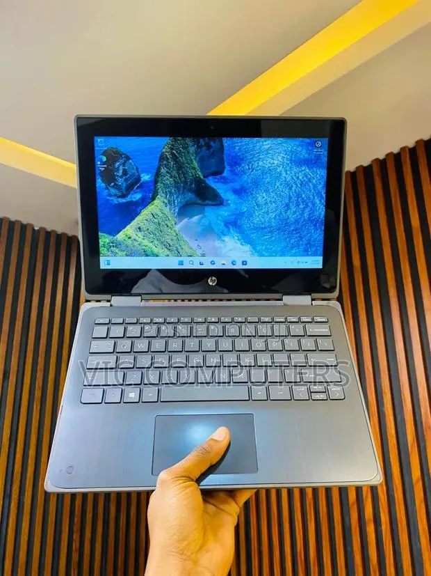 Laptop HP ProBook X360 11 G5 EE 8GB Intel Celeron SSD 128GB · Photo 1