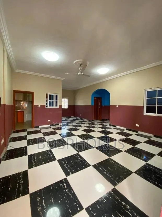 2bdrm Apartment in Dansoman Exhibition for rent · Photo 1