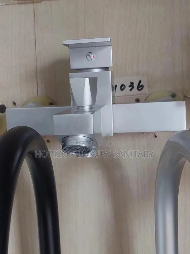 Wall Mounted Bathtub Shower Mixer(Telephone Shower) · Photo 1
