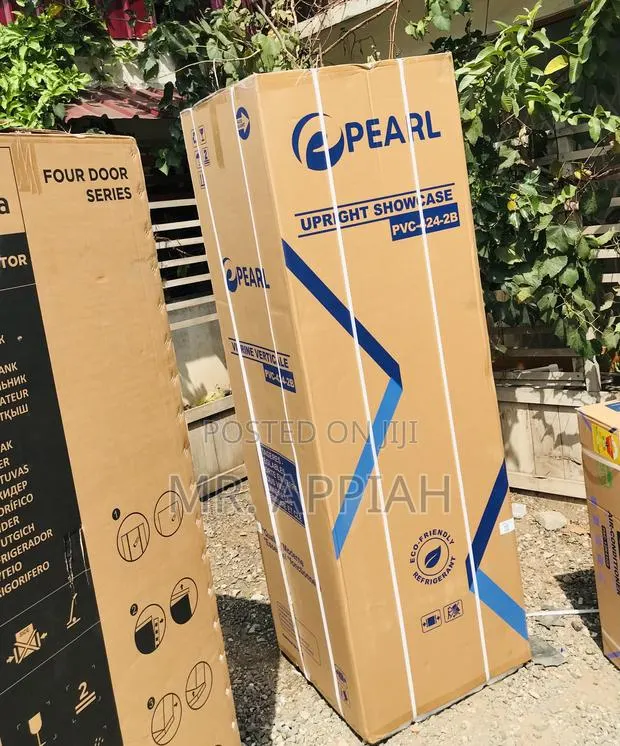 Extremely Chilling Pearl PVC 424 1 Door Beverage Cooler. · Photo 1