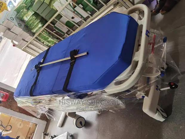 Luxurious Hydaulic Patient Stretcher / Ambulance Hydraulic · Photo 1